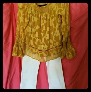 White A2 crop jeans, never been worn.